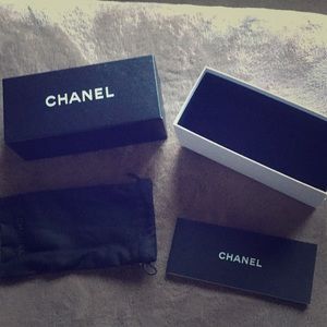Chanel Box